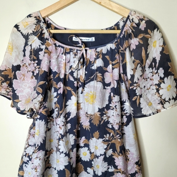 Abercrombie & Fitch Floral Mini Dress Petite Small NWT Soft Girl Romantic - Picture 4 of 11
